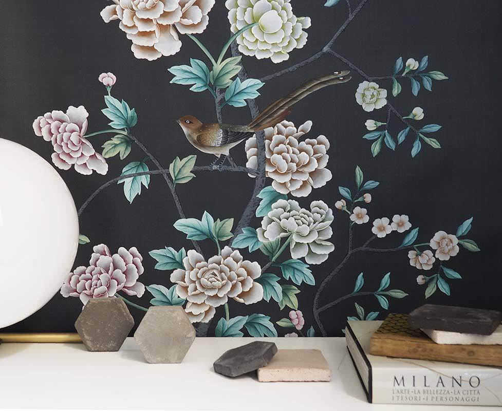 silk wallpaper with chinoiserie design with peony blossoms and bird